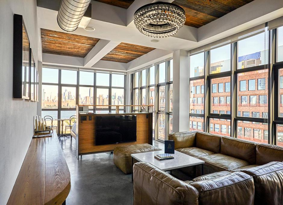 Wythe Hotel New York Exterior photo
