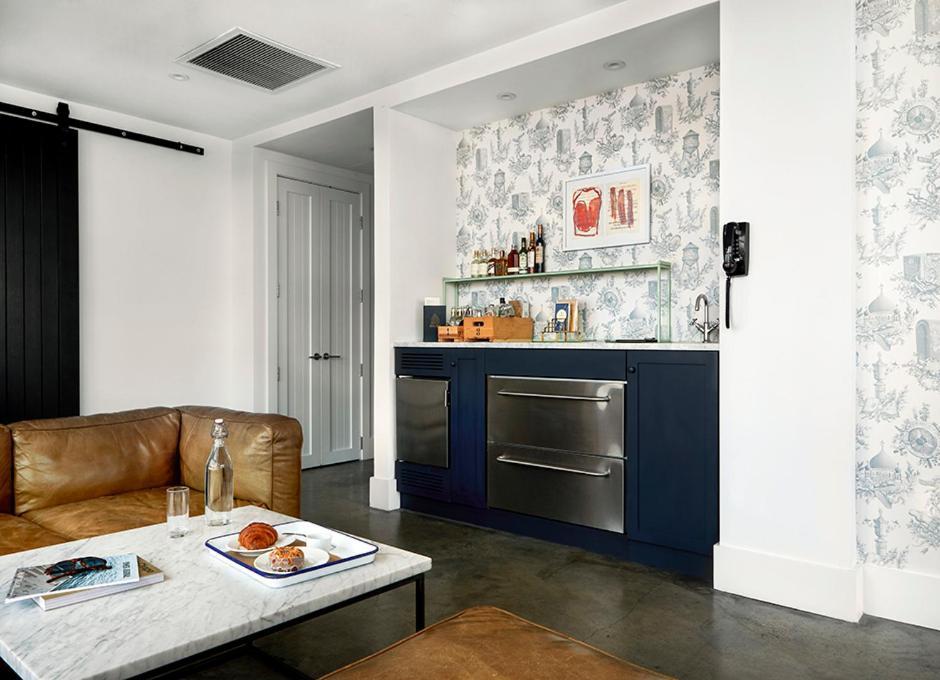 Wythe Hotel New York Exterior photo
