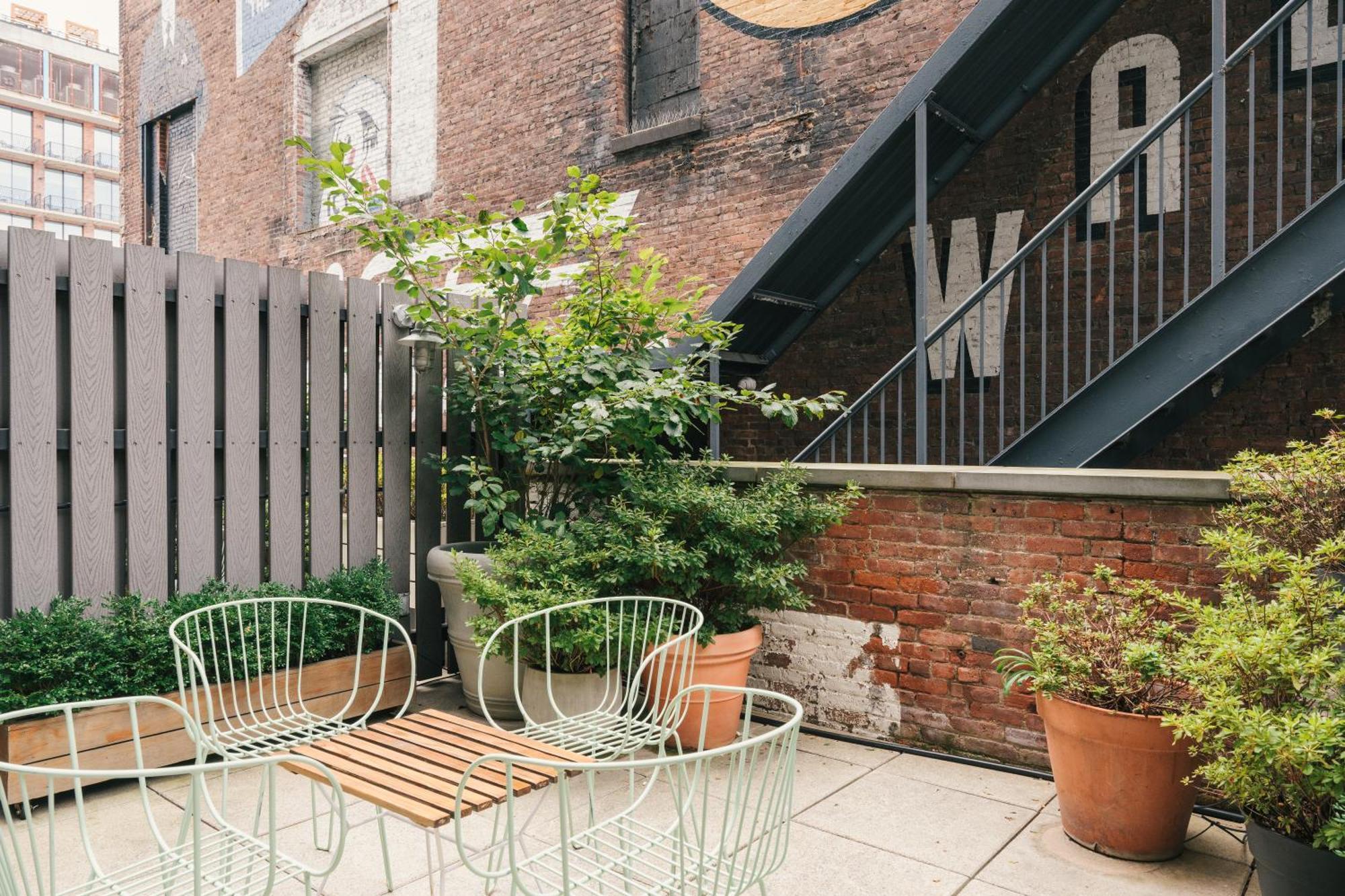Wythe Hotel New York Exterior photo