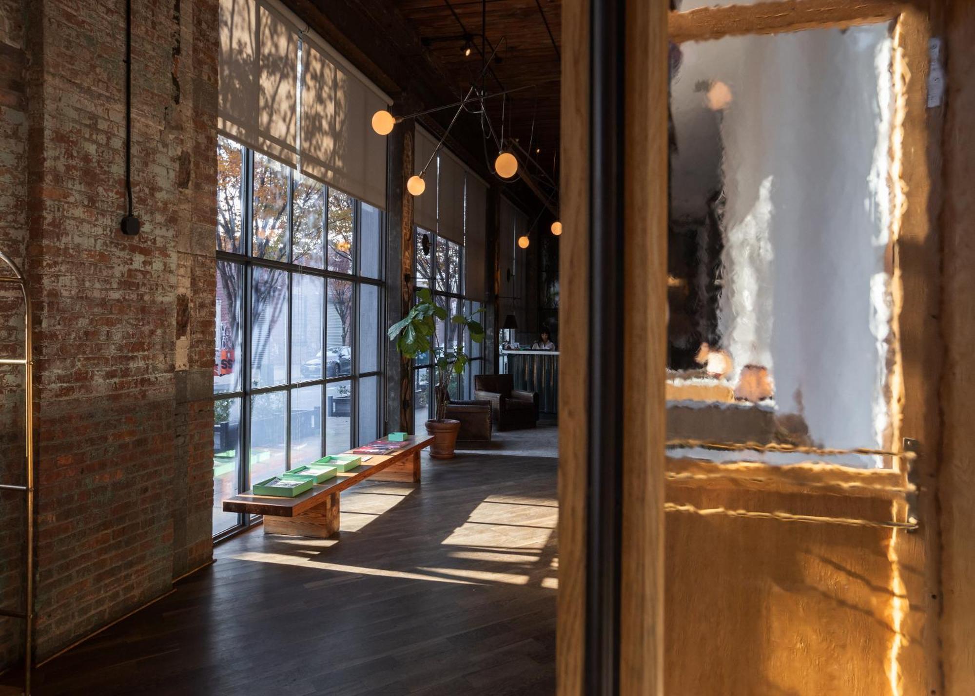 Wythe Hotel New York Exterior photo